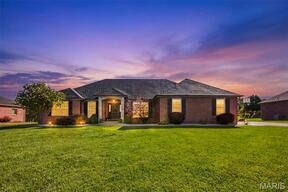 1219 Palmer Creek Drive, Columbia IL