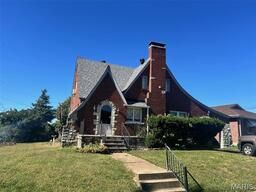 7919 Martys Drive, St Louis MO