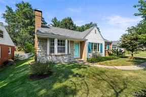 1523 S Rock Hill Road, Webster Groves MO