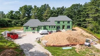11758 Westham Drive, Town and Country MO