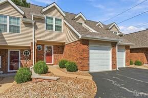 1021 Alpine Ridge Drive, Ballwin MO