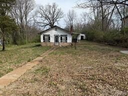 1925 W Woodbine Avenue, Kirkwood MO