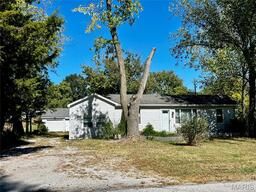 6521 LL Road, Waterloo IL