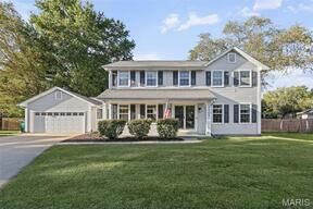 1105 Creekside Court, OFallon IL