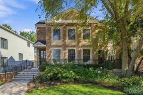 248 Gay Avenue, Clayton MO