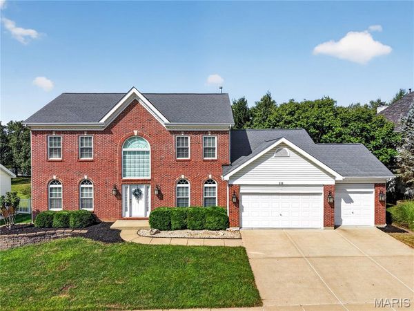 511 Westonridge Court, Ballwin MO