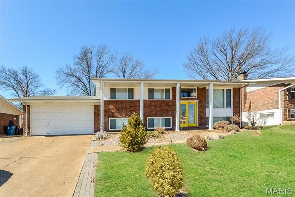 4243 Ashwick Terrace, St Louis MO